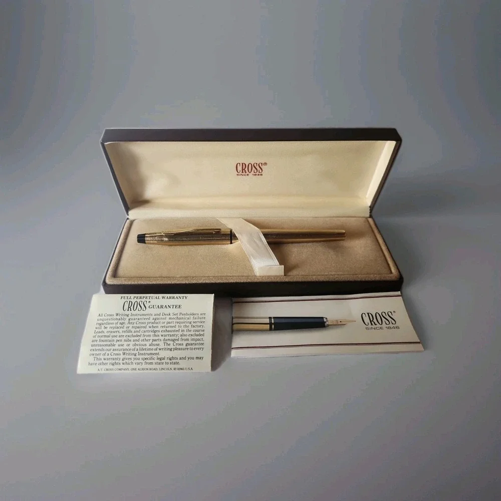 Vintage Cross Fountain Pen 1/20 10K Gold Filled With 14K 585-F Gold Nib w/Box